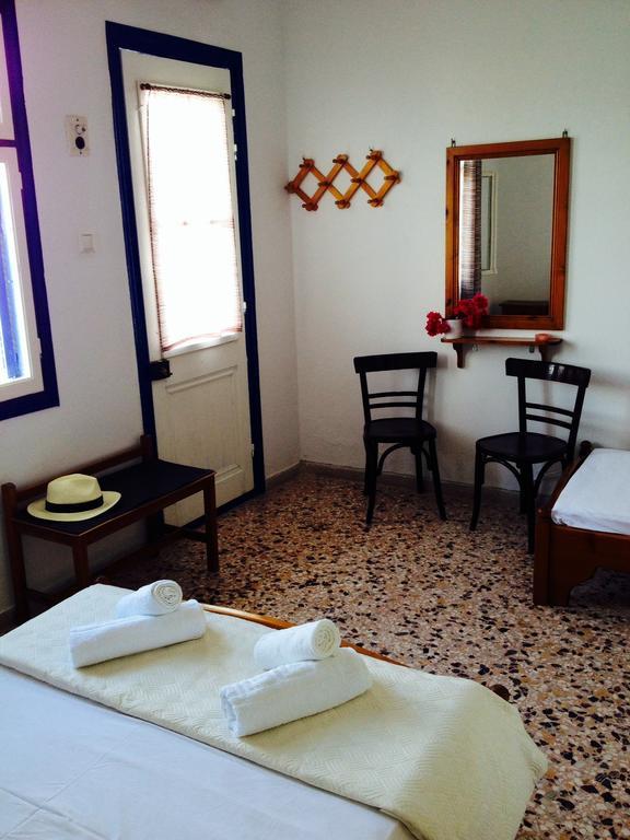 Chrisopetro Rooms Marathókampos Zimmer foto